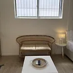 Bohemian, Neutral Studio Close To Promenade